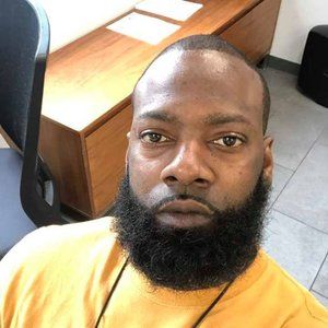 Meet your Posher, Jeffery